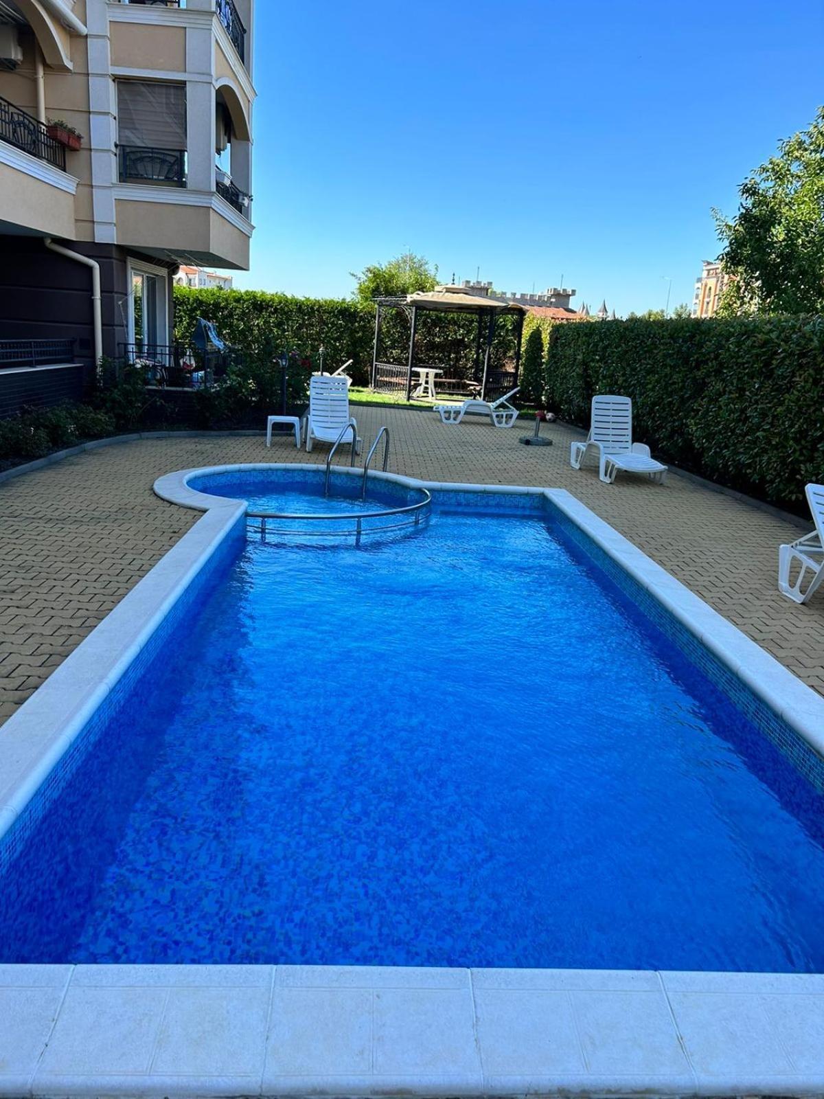 Eli3 Rawda Apartment Bagian luar foto